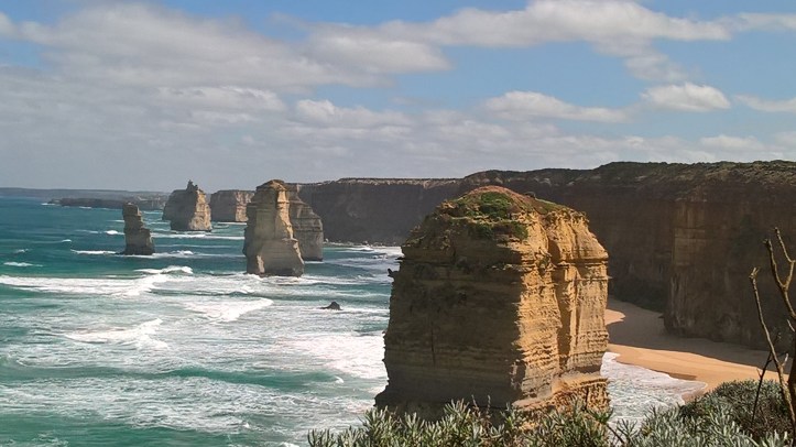 12 apostles